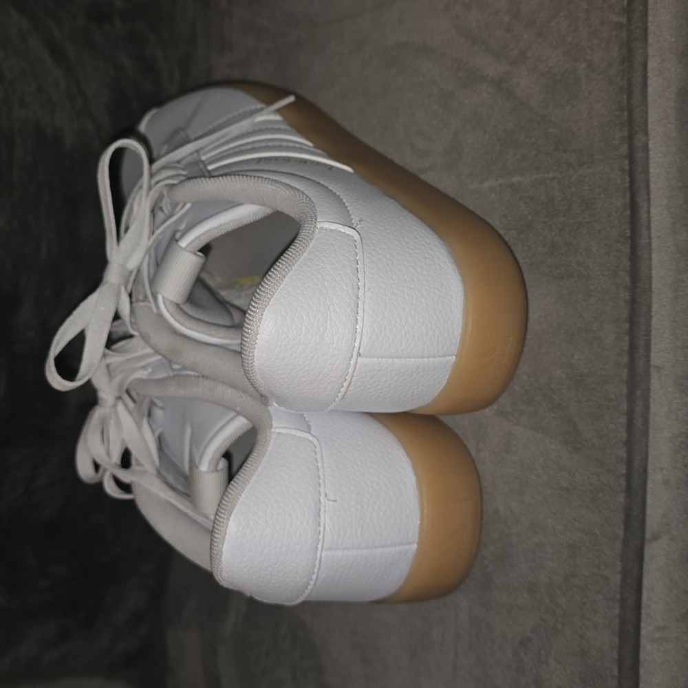 adidas Women’s White Sneakers with Gum Sole - Picture 3 of 7